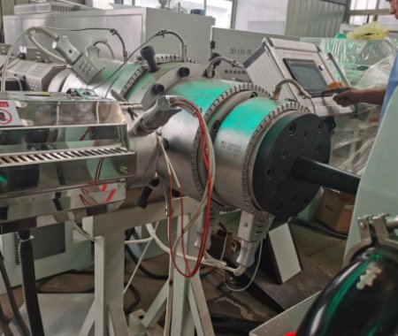 給水管設(shè)備